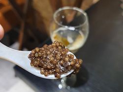 Dégustation de Caviar au restaurant Le Pierre Scize, à Lyon